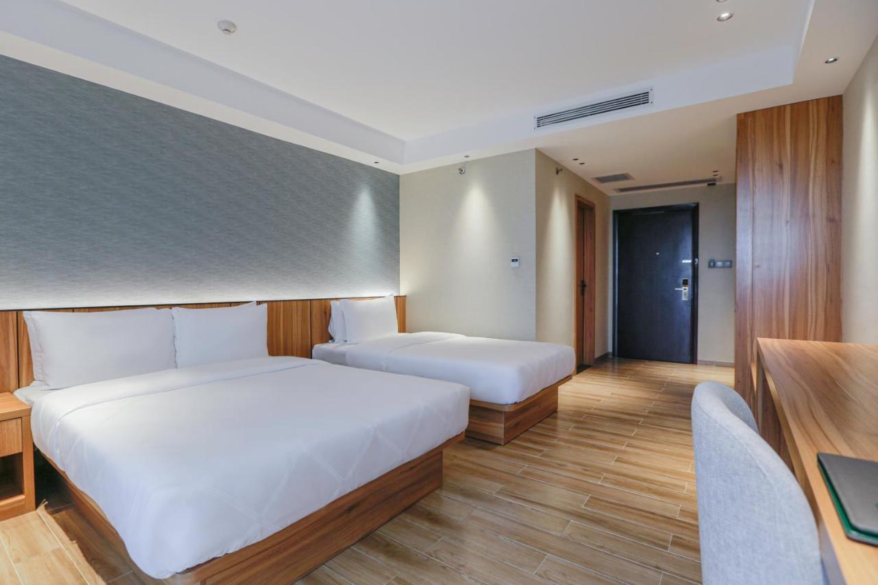 Hotel Casiana & Events Center Tagaytay Managed By Hii Tagaytay City Bagian luar foto