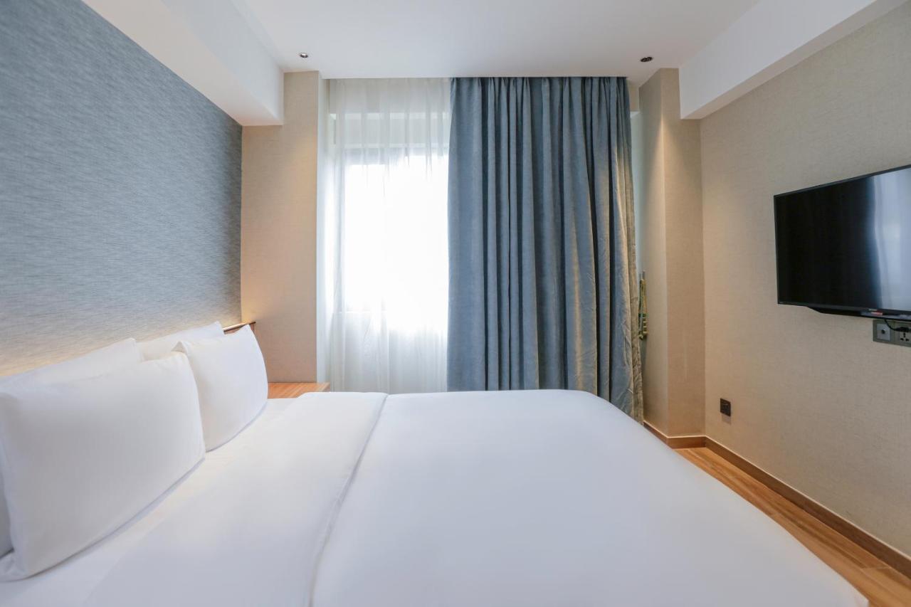 Hotel Casiana & Events Center Tagaytay Managed By Hii Tagaytay City Bagian luar foto